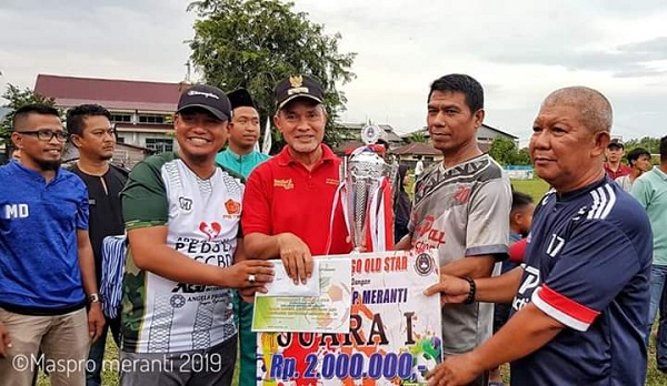Wabup Meranti Tutup Turnamen Bola Old Star Meranti 2019, Sago Old Star Champion